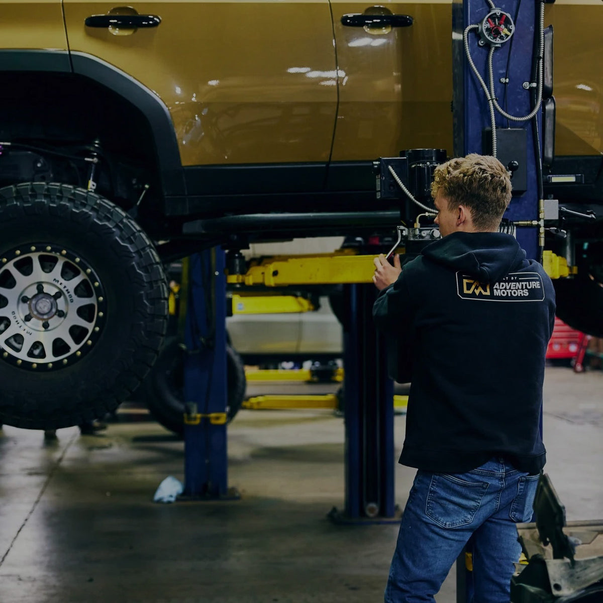 3_24_adventuremotors_indoor_77_res_74_copy