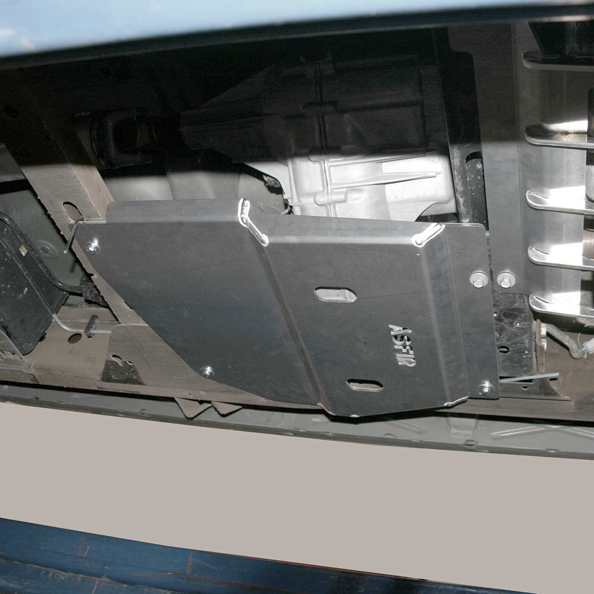 Chevrolet silverado 1500 transfer case skid plate