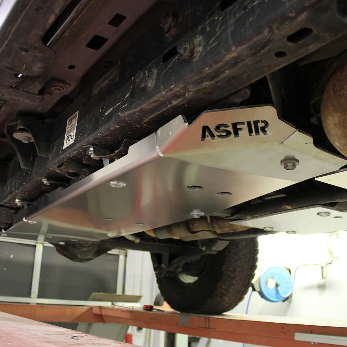 Jeep wrangler jl fuel tank skid plate | lwb