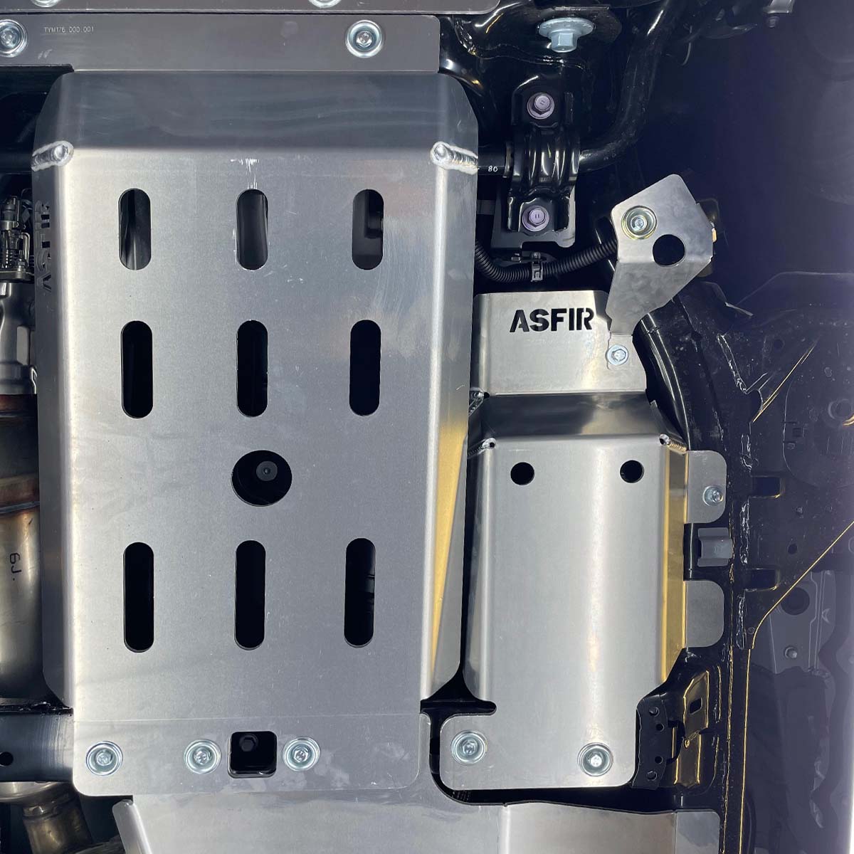 Land cruiser prado 250 transmission & urea tank skid plate | with stabilizer bar disconnect