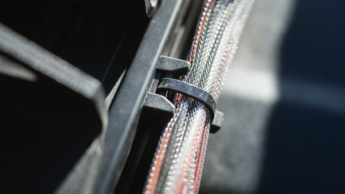 Cable clip