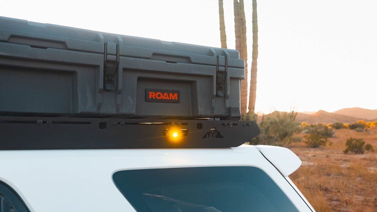 Sherpa handle light brackets